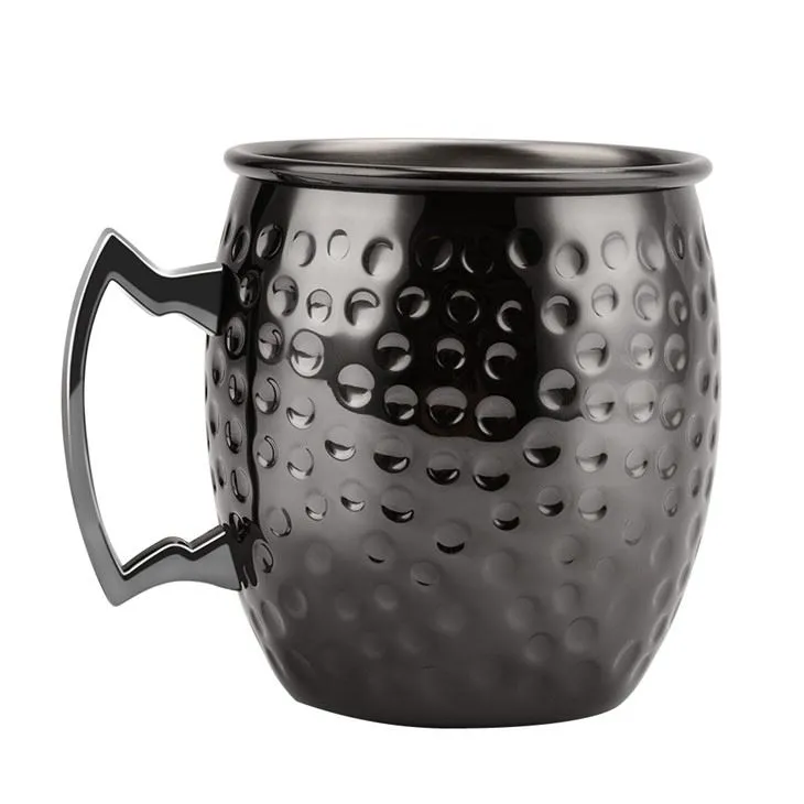 Mae Moscow Mule yn mygio du